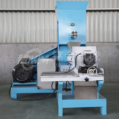 เครื่องอัดเม็ดอาหารปลาลอยน้ำขนาดเล็ก 55kw 700kg / H พร้อมสองแขน