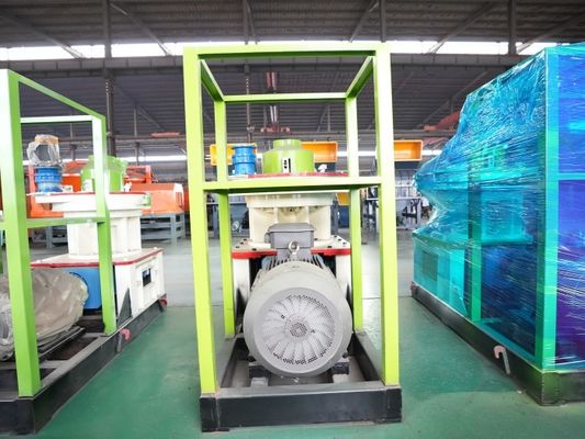 หน้าแรก ฟาร์มขนาดเล็ก ขี้เลื่อยอัดเม็ดไม้สำหรับผลิตหญ้าแกลบชีวมวล