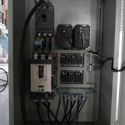 เครื่องผลิตอาหารสัตว์เลี้ยงขนาดเล็ก CE เครื่องผลิตอาหารปลาต้านทานการสึกหรอ