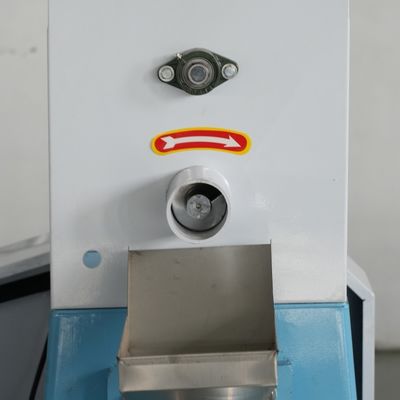 MIKIM เครื่องทำเม็ดปลาลอยน้ำอาหารแห้ง Wearproof 4.4ft