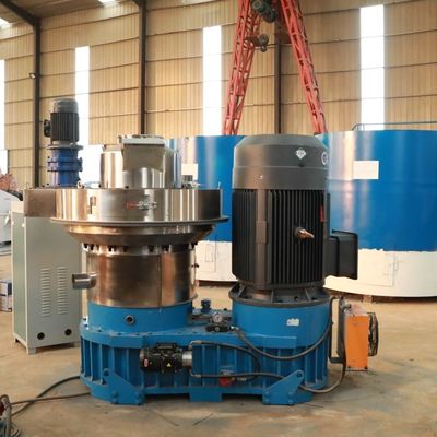 CE Biomass Spruce Pellet Mill Line เครื่องอัดเม็ดไม้ 800-1000kg / h