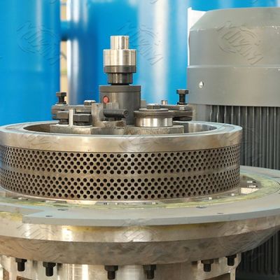 CE Flat Die Pelletizer เครื่องบดย่อยอาหารขนาดเล็ก PTO Driven Pellet Mill 12mm
