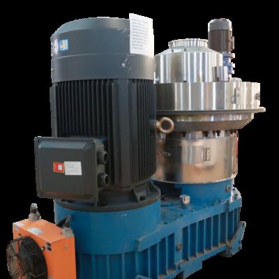 เครื่องอัดเม็ดไม้แบบแบน 1100kg / H 800kg / H ประหยัดพลังงานกันสนิม