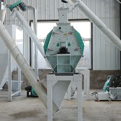 500KG / H เครื่องทำเม็ดอัตโนมัติ PLC Control Forage Pellet Mill