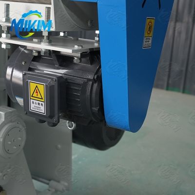 เครื่องอัดเม็ดอาหารสัตว์ปีก 380Volt เครื่องแปรรูปอาหารปลาประสิทธิภาพสูง