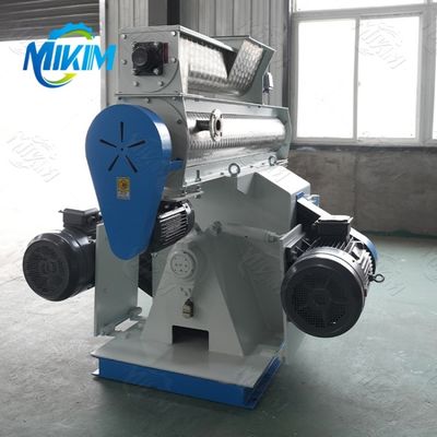 เครื่องอัดเม็ดอาหารสัตว์ปีก 380Volt เครื่องแปรรูปอาหารปลาประสิทธิภาพสูง