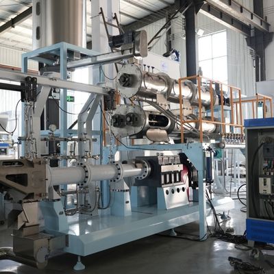 120 กก. / ชม. 22KW สายการผลิตอาหารสัตว์เลี้ยงแห้ง Dog Treat Extruder 3mm